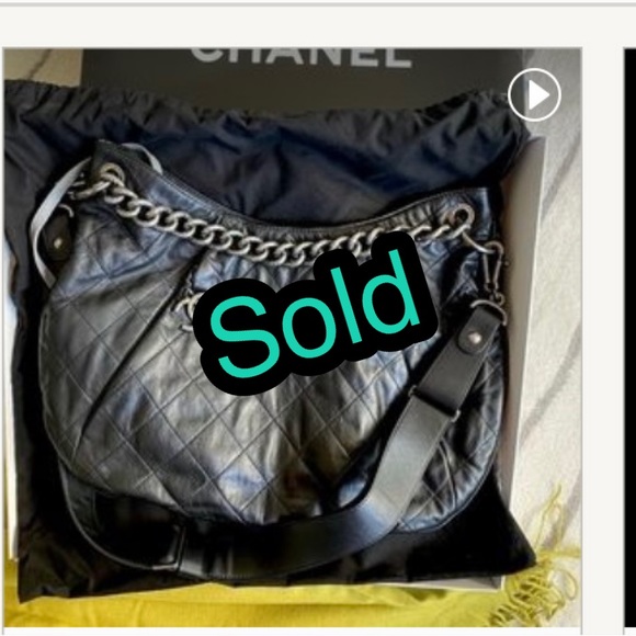 CHANEL Handbags - 💯% Authentic Chanel hobo crossbody bag